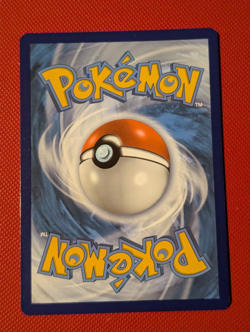 Pokemon - Charizard - 025/185 Cracked Ice Holo - Vivid Voltage - Image 2