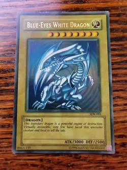 YuGiOh Blue Eyes White Dragon SDK-001 Faded Misprint Ultra Rare MP - Image 1