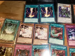 66 Regular Konami Yugioh cards lot with cyber jar,dark magician,and more - Image 5