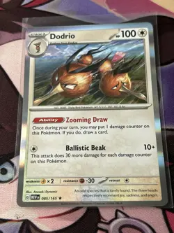 Dodrio Rare Holo Pokemon Card Scarlet & Violet 151 085/165 NM - Image 1