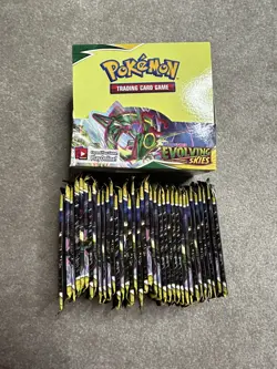 Pokemon TCG: Evolving Skies Booster Box - 36 packs ☑ - Image 5
