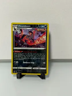 Pokemon Houndoom 096/163 Nm Reverse Holo - SWSH Battle Styles - Image 1