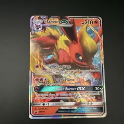 The Pokemon Company Flareon GX Sun & Moon Promo Holo EN 2019 210 HP SM171 - Image 1