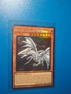 Blue-Eyes Alternative White Dragon (V.7 - Ultim●YUGIOH●RA02●1st●NM●34070 N.M - Image 1