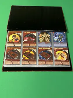2008 Bakugan Battle Brawlers card binder with 80 Cards! - Image 2