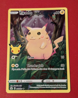 Pokemon TCG - Pikachu - 005/025 Full Art 25th Anniversary - Celebrations - Image 1