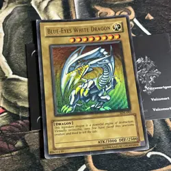 Blue-Eyes White Dragon SDK-001 Ultra Rare WAVY Unlimited OG YuGiOh Iconic - Image 3