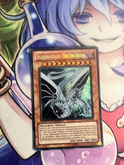 MALEFIC CYBER END DRAGON GERMAN SECRET RARE YMP1-EN004 DE004 NEAR MINT YUGIOH - Image 1