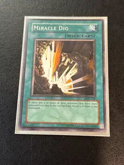 1996 Vintage Yu-Gi-Oh! Miracle Dig Magic Card LON-100 - Image 1