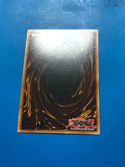 YUGIOH Ultra Rare The Last Warrior From Another Planet LON-E077 - Image 2