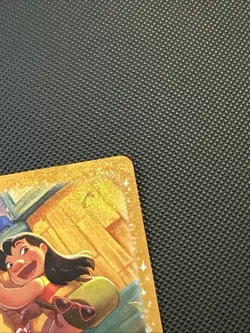 Disney Lorcana Lilo Escape Artist 25/P2 EN 6 Golden Glitter Foil NM - Image 5