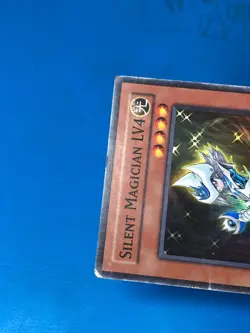 YUGIOH Super Rare Silent Magician LV4 NTR-EN001 PLAYED - Image 3