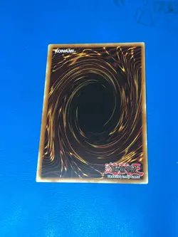 YUGIOH Secret Rare Minerva, The Exalted Lightsworn BLLR-EN044 1st Edition - Image 2