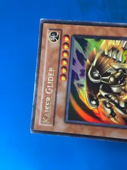 YUGIOH Ultra Rare Kaiser Glider DCR-051 PLAYED - Image 3