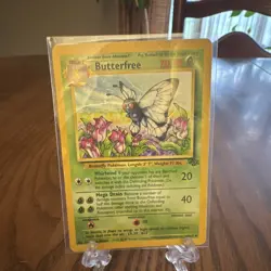 Pokemon TCG Butterfree Jungle 33/64 1st Edition Holo Rare 70 HP English 1999 - Image 1