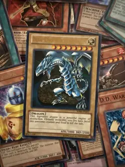 Yu-Gi-Oh! Card Lot Over 200+ Cards Mix 1st Edition/Rares/Holos/Limited Edition - Image 2