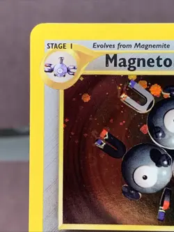 Pokemon TCG Magneton 10/64 Neo Revelation Holo Rare VTG WOTC 2001 NM Swirl - Image 2