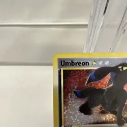 Pokemon Celebrations Umbreon Gold Star #17/17 Classic Collection Holo EX - Image 3