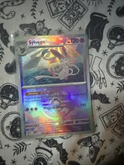 Pokemon TCG Sylveon Master Ball Pattern 040/131 Prismatic Evolutions Near Mint - Image 1