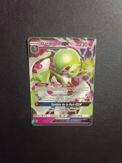 Carte Pokemon Gardevoir GX 93/147 SL3 Soleil & Lune Ombres Ardentes FR - Image 1