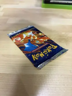 HEAVY Pokemon 1999 Base Set Unlimited Booster Pack Charizard Art German Sealed - Image 5