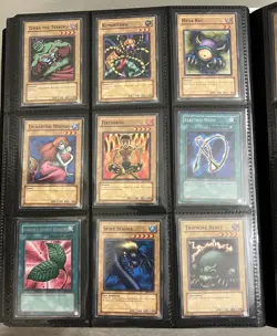 Legend of Blue-Eyes White Dragon LOB- E Complete 53 card Set NM Condition - Image 5