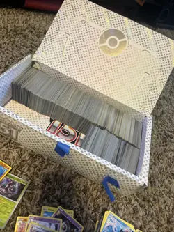 Pokemon TCG Trading Cards Collection mixed card 10lbs lot over 1000 cards 636996769661 - Image 4