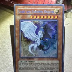 Konami Light and Darkness Dragon YG01-EN001 Holo Promo Lim 2800/2400 - Image 1