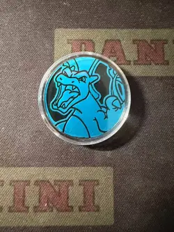 POKEMON CARD OFFICIAL COIN Charizard Blue Chinese LIMITTED - Image 1
