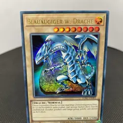 Yugioh Blauaugiger W. Drache LCKC-DE001 Ultra Rare Near Mint V3 - Image 2
