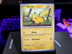 PIKACHU COMMON 025/165 151 POKEMON NM - Image 1