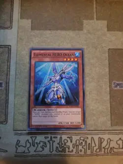 YUGIOH TCG ELEMENTAL HERO OCEAN SDHS-EN002 COMMON 1ST EDITION NM - Image 1