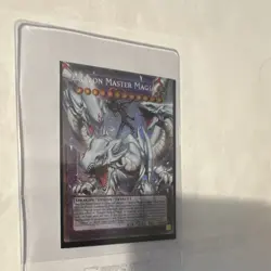 Konami Yu-Gi-Oh! TCG Dragon Master Magia BLGO Starlight Rare English - Image 4