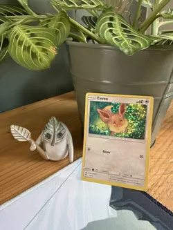Eevee 12/12 McDonald's 2019 Promo Pokemon TCG Card English - NM/LP ✨ - Image 1