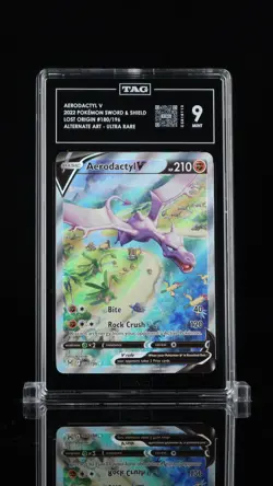 2022 POKEMON LOST ORIGINS AERODACTYL V ALTERNATE ART 180/196 TAG 9 - Image 1