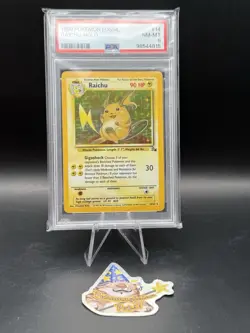 1999 Pokemon Fossil Unlimited Raichu Holo 14/62 #14 PSA 8 - Image 1