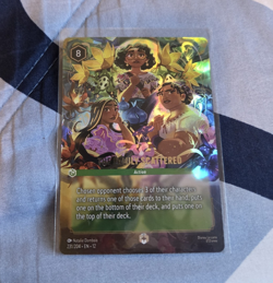 Disney Lorcana The Family Scattered 231/204 Enchanted Foil Action EN - Image 1