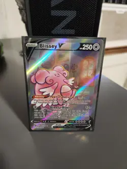 Pokemon TCG Blissey v 183/198 2021 Art Holo Card - Image 1