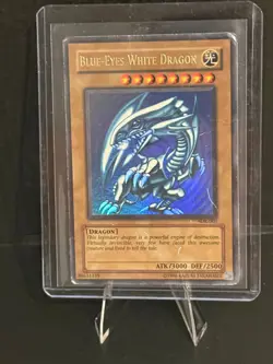 Yu-Gi-Oh! TCG Blue-Eyes White Dragon Ultra Rare Konami 1996 SDK-001 From 2002 - Image 1