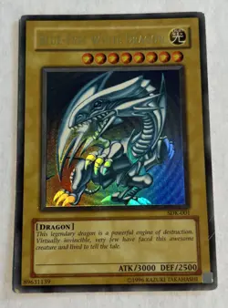 Yu-Gi-Oh! Blue-Eyes White Dragon SDK-001 Ultra Rare Unlimited English Holo - Image 1