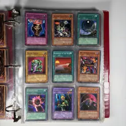 Yu-Gi-Oh! YuGiOh Vintage Collection Lot of 150+ Cards Holos, 1st Edition, Etc - Image 5