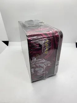Pokemon: Collector's Chest Spring 2021 Battle Styles Lunchbox - Image 4