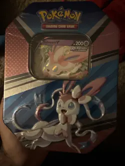 Pokemon TCG | 2022 V Heroes Collectors Tin Sylveon V | Brand New - Image 1