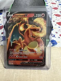 Pokemon Charizard V Card Incinerate Heat Blast 220 HP - Image 1