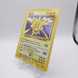 1999 Pokemon TCG Base Set Zapdos Holo Rare 16/102 Wizards - Image 3