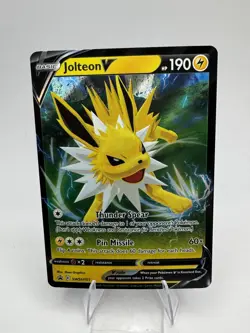 Pokemon TCG SWSH: Sword & Shield Promo Cards #SWSH151 Jolteon V - Image 1