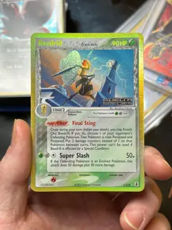 BEEDRILL [d] 1/113 EX Delta Species REVERSE HOLO RH STAMPED Pokemon TCG card NM+ - Image 2