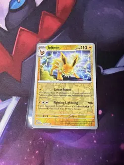 Pokemon TCG Jolteon 151 Reverse Holo Rare Scarlet & Violet Card 135/165 - Image 1