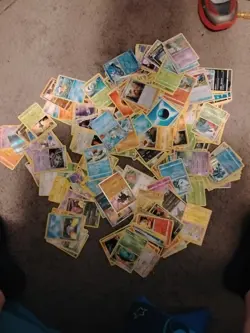 Pokemon Pokemon TCG Trading Cards Collection - Image 5