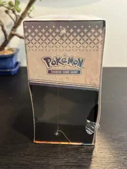 Pokemon TCG Scarlet & Violet Prismatic Evolutions Elite Trainer Box ETB h Tear - Image 5